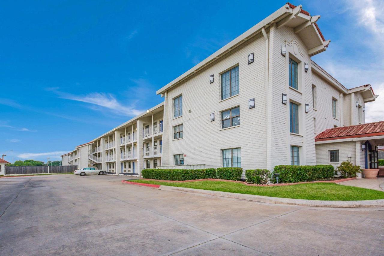 Econo Lodge Del City Luaran gambar
