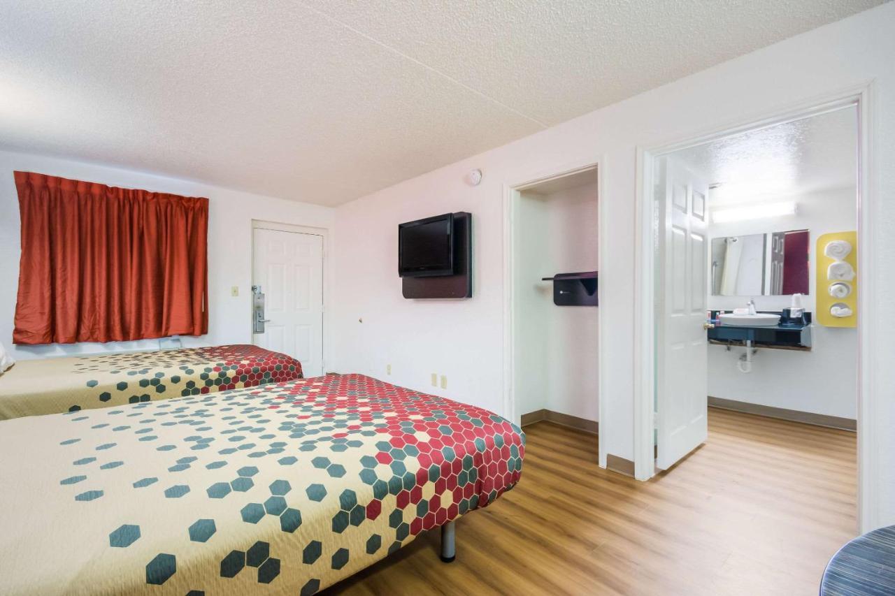 Econo Lodge Del City Luaran gambar
