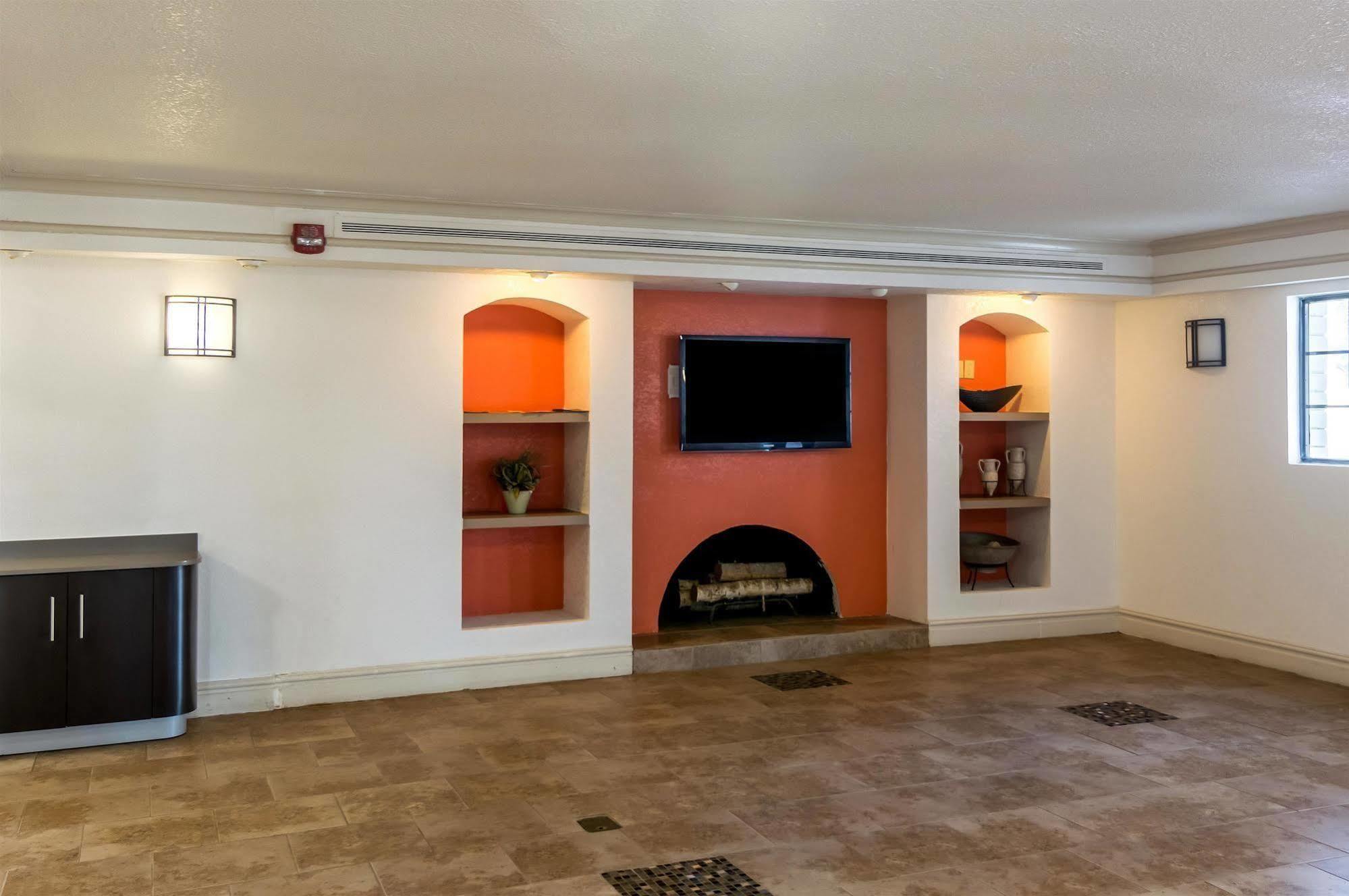Econo Lodge Del City Luaran gambar