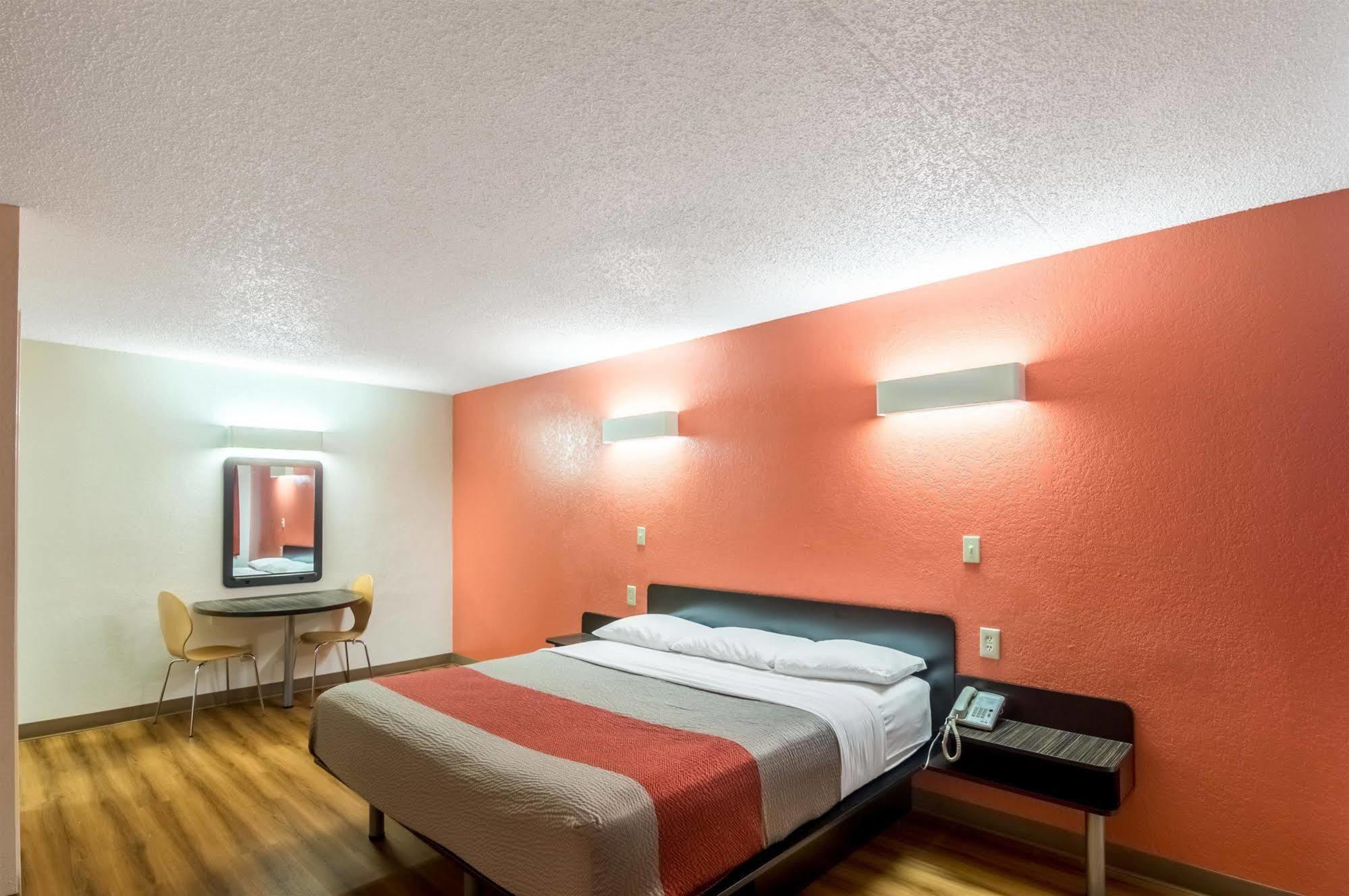 Econo Lodge Del City Luaran gambar